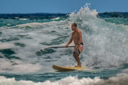 Halawa Surfing