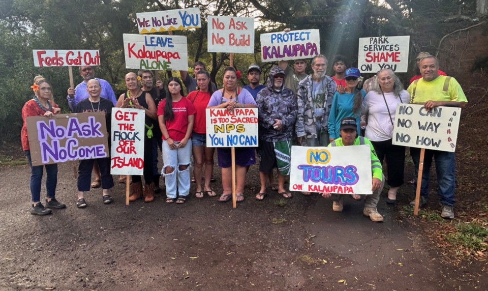 Standoff at Kalaupapa Trailhead