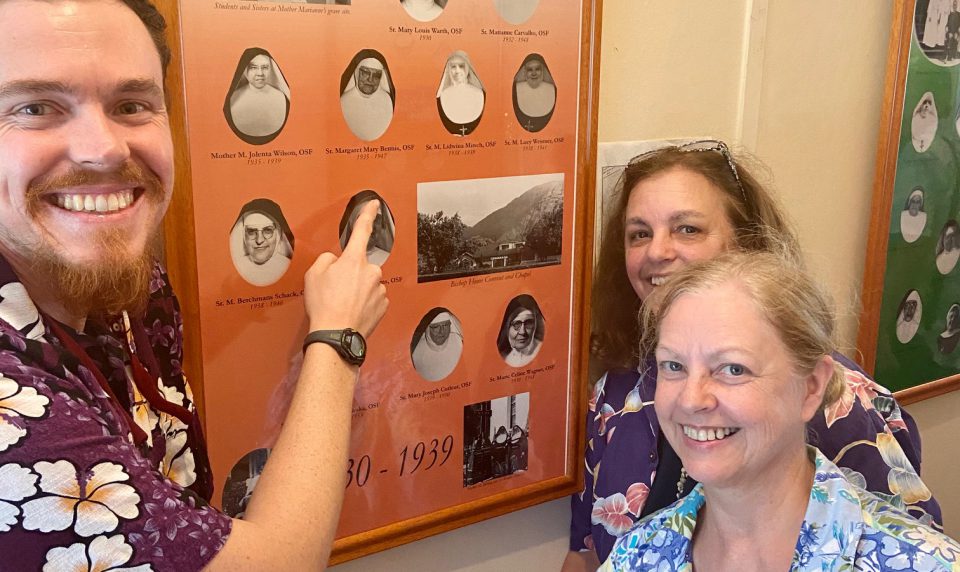 Visitors Bring Special Connection to Kalaupapa