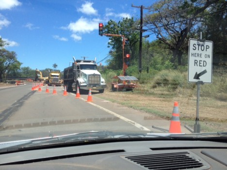 Island’s First (Temporary) Stoplight